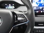 Skoda Enyaq iV 80 Adaptive Cr. Pano-dak 360° Matrix-Led PDC-a+v Camera Apple Carplay Android Auto Navi Ecc Keyless Stuur+Stoelverwarming+1/2 Leer Assistentie Pakket Climate-pakket Comfort-pakket E-call Keyless Licht-pakket Led Matrix 1e Eig.Orig.Nederlandse Auto Grootste Accupakket 11kw thuisladen SOH 92% ruim 55.000 nieuw