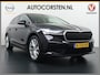 Skoda Enyaq iV 80 Adaptive Cr. Pano-dak 360° Matrix-Led PDC-a+v Camera Apple Carplay Android Auto Navi Ecc Keyless Stuur+Stoelverwarming+1/2 Leer Assistentie Pakket Climate-pakket Comfort-pakket E-call Keyless Licht-pakket Led Matrix 1e Eig.Orig.Nederlandse Auto Grootste Accupakket 11kw thuisladen SOH 92% ruim 55.000 nieuw