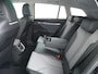 Skoda Enyaq iV 80 Adaptive Cr. Pano-dak 360° Matrix-Led PDC-a+v Camera Apple Carplay Android Auto Navi Ecc Keyless Stuur+Stoelverwarming+1/2 Leer Assistentie Pakket Climate-pakket Comfort-pakket E-call Keyless Licht-pakket Led Matrix 1e Eig.Orig.Nederlandse Auto Grootste Accupakket 11kw thuisladen SOH 92% ruim 55.000 nieuw