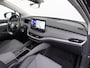 Skoda Enyaq iV 80 Adaptive Cr. Pano-dak 360° Matrix-Led PDC-a+v Camera Apple Carplay Android Auto Navi Ecc Keyless Stuur+Stoelverwarming+1/2 Leer Assistentie Pakket Climate-pakket Comfort-pakket E-call Keyless Licht-pakket Led Matrix 1e Eig.Orig.Nederlandse Auto Grootste Accupakket 11kw thuisladen SOH 92% ruim 55.000 nieuw