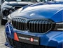 BMW 3-Serie 330e xDrive High Exe M-Sport PANO LASER MEMORY STOEL 360 CAMERA HUD TREKHAAK BOMVOL!!!