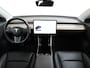 Tesla Model 3 RWD SR+ 60kWh 325PK 19"Lmv AutoPilot Leder PanoDak Adaptive-Cruise Lmv Camera's Elektr.-Stuur+Stoelen+Spiegels+Geheugen+Easy-Entry+Verwarmde stoelen Park assistent PDC WIFI Lane-Assist Speed-Assist Navi LED Comfortstoelen ACC DAB Voorverwarmen interieur via App Keyless via Telefoonsleutel One-Pedal-Drive 1e Eigenaar Origineel Nederlandse auto tot 11kw laden thuis! 1.584kg licht!