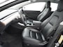Tesla Model 3 RWD SR+ 60kWh 325PK 19"Lmv AutoPilot Leder PanoDak Adaptive-Cruise Lmv Camera's Elektr.-Stuur+Stoelen+Spiegels+Geheugen+Easy-Entry+Verwarmde stoelen Park assistent PDC WIFI Lane-Assist Speed-Assist Navi LED Comfortstoelen ACC DAB Voorverwarmen interieur via App Keyless via Telefoonsleutel One-Pedal-Drive 1e Eigenaar Origineel Nederlandse auto tot 11kw laden thuis! 1.584kg licht!
