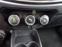 Toyota Aygo X 1.0 VVT-i MT Play Airco, cruise controle, achteruitrij camera, elektrische ramen, centrale vergrendeling, carplay, enz