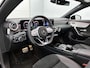 Mercedes-Benz CLA CLA 250e Coupé Automaat Business Solution AMG | Premium Plus Pakket | Nightpakket | Panoramadak | Multibeam LED | Sfeerverlichting | Keyless-Go | Stoelverwarming | Trekhaak