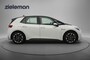 Volkswagen ID.3 First 58 kWh - Carplay, Navi, Stoelverw. Cruise, SOH 90%