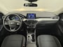Ford Kuga 2.5 PHEV 225pk AUT. Hybride Navi Apple Carplay Android Ford-Connect PDC a+v 17" DAB Dual-ECC Stoelverwarmd Cruise Control SpoorAssist Keyless Titanium WiFi Led Bluetooth Active Braking/Pre-Collision Assist Lane Assist en Road Edge Detection Voicecontrol 1500kg Trekvermogen EURO 6 Plug in Hybride wltp 56 km rijbereik elektrisch Daarnaast extra zuinig door Energie-terugwinning!