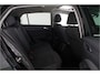 Volkswagen Golf 1.4 eHybrid Style > 204pk/Pano.schuif/Memory/IQ.Light/trekhaak/Sportstoelen...