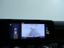 Mercedes-Benz A-klasse 250 e Progressive | Parkeerpakket met Camera | Sfeerverlichting | LED | Car Play | Cruise Controle | Inclusief 24 maanden Mercedes-Benz Certified garantie voor Europa.