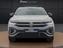 Volkswagen T-Roc 1.5 TSI R-Line | Pano dak | Apple Carplay | Camera | Stuur-/Stoelverwarming | Elektr. Achterklep |