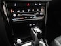 Volkswagen T-Roc 1.5 TSI R-Line | Pano dak | Apple Carplay | Camera | Stuur-/Stoelverwarming | Elektr. Achterklep |