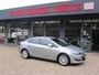 Opel Astra 1.4 Turbo Cosmo zeer mooi met trekhaak apk 16-03-2026
