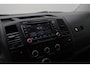 Volkswagen Transporter 2.0 TDI L2H1 DC Budgetline 2012 | Trekhaak | Airco | Cruise Control | Parkeersensoren | 2 Zitplaatsen Rechtsvoor | Elektrische Ramen | Boekjes | 3 Sleutels | Nationale Autopas