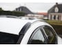 Volvo V40 Cross Country T3 Dynamic Edition | Stoelverwarming | Trekhaak | 17 Inch velgen | Navigatie