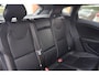 Volvo V40 Cross Country T3 Dynamic Edition | Stoelverwarming | Trekhaak | 17 Inch velgen | Navigatie