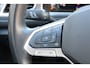 Volkswagen T-Roc 1.0 TSI 110pk Style / Navigatie / LM 17 inch / Park Assist / Dig cockpit Pro / LED Plus
