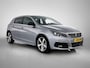 Peugeot 308 1.2 GT-Line Avantage 130pk | Lage KM | 1ste Eigenaar | Navigatie | Climate Control | Cruise Control | Achteruitrijcamera | Parkeersensoren Voor + Achter | LED Koplampen | DAB Ontvanger | 17" Lichtmetalen Velgen | Apple Carplay/Android Auto |