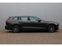 Volvo V60 2.0 T6 Plug-in hybrid AWD Essential Bright | Stoelverwarming | Stuurwiel verwarming | Semi elektrische trekhaak | Voorstoelen met geheugenfunctie | Achteruitrijcamera