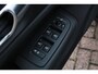 Volvo V60 2.0 T6 Plug-in hybrid AWD Essential Bright | Stoelverwarming | Stuurwiel verwarming | Semi elektrische trekhaak | Voorstoelen met geheugenfunctie | Achteruitrijcamera