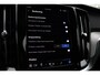 Volvo V60 2.0 T6 Plug-in hybrid AWD Essential Bright | Stoelverwarming | Stuurwiel verwarming | Semi elektrische trekhaak | Voorstoelen met geheugenfunctie | Achteruitrijcamera