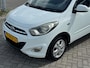 Hyundai i10 1.2 i-Catcher 86PK 4cilinder! UNIEK NL AUTO NAP! Airco l PDC l LMV l MTF-stuur! DEALER OH l TOPSTAAT!