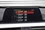 BMW 3-Serie 330I AUT. TOURING LUXURY EDITION / LED PAKKET / EL. A-KLEP / EL. TREKH.