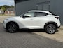 Nissan Juke 1.0 DIG-T N-Connecta DCT Automaat / Trekgewicht 1.250 kg / Cold pack / Stuur-, Stoel en voorruitverwarming / Navigatie / Apple Carplay Android Auto / Achteruitrijcamera / Climate control / 17" LM wielen