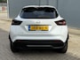 Nissan Juke 1.0 DIG-T N-Connecta DCT Automaat / Trekgewicht 1.250 kg / Cold pack / Stuur-, Stoel en voorruitverwarming / Navigatie / Apple Carplay Android Auto / Achteruitrijcamera / Climate control / 17" LM wielen