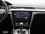 Volkswagen Arteon 1.4 TSI R-Line | 218 PK | Automaat | Stoel en Stuurwielverwarming | Achterbankverwarming | Ergo Active Stoel | Digital Cockpit PRO | Keyless | 360* Camera (Helicopter View) | Head-Up Display |