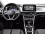 Volkswagen T-Roc 1.5 TSI 150pk DSG Life Edition · Keyless · Camera · Apple/Android Car Play · Navigatie · Stoelverwarming · 17'' Inch ·