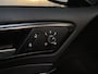 Volkswagen Golf 1.0 TSI 110pk 6-bak Highline Alcantara Navigatie Parkeersensoren DAB+