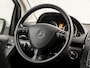 Mercedes-Benz A-klasse 160 Luxury (NAVIGATIE, CLIMATE, BLUETOOTH, NAP, LM VELGEN, SPORTSTOELEN, NIEUWE APK, NIEUWSTAAT)