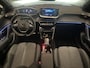 Peugeot 208 Hybrid 100 e-DCS6 GT Panoramadak | 17'' Lichtmetaal | Climate Controle | Keyless | Apple CarPlay / Android Auto | Achteruitrijcamera | | Achterbank in delen neerklapbaar | Achterspoiler | Achteruitrijcamera