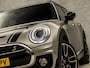 MINI Clubman Mini 2.0 Cooper S ALL4 Chili 192Pk Automaat (PANORAMADAK, JCW PACK, DEALER ONDERHOUDEN, GROOT NAVI, SFEERVERLICHTING, HARMAN/KARDON, STOELVERWARMING, GETINT GLAS, LED KOPLAMPEN, NIEUWSTAAT)