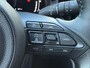 Toyota Yaris Cross 1.5 Hybrid 115 Dynamic APPLE/ANDROID STOEL/STUURVERWARMING NAVI AD-CRUISE PRIVACY-GLASS 17"LM-VELGEN