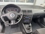 Volkswagen Golf 1.6-16V Highline/ 18''/ Leuke auto!