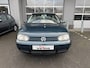 Volkswagen Golf 1.6-16V Highline/ 18''/ Leuke auto!