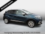 Renault Captur 0.9 TCe Limited . NAVI . PARKEERSENSOREN ACHTER . TREKHAAK .