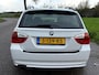 BMW 3-Serie Touring 320i ECC Audio-CD/Navi Cruise LMV 18" ESP ABS Memorystoel Stoelverwarming Afn. trekhaak Dealeronderhoud Nw apk
