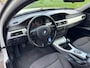 BMW 3-Serie Touring 320i ECC Audio-CD/Navi Cruise LMV 18" ESP ABS Memorystoel Stoelverwarming Afn. trekhaak Dealeronderhoud Nw apk