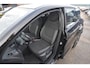 Renault Captur 1.2 TCe Intens , TREKHAAK , CLIMATR , CR CONTR , LED KOPL , LMV17 ,