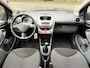 Toyota Aygo 1.0-12V Comfort Airco Lage km 5drs Bluetooth LM velgen Topstaat