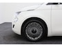 Fiat 500e Icon 42 kWh Virtual Cockpit, Camera, Rijstrooksensor, Cruise, Apple Carplay, DAB, 16''