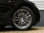 BMW 5-Serie 520i M-Sport - Comfortzetels - Camera - Hifi - Adaptief LED