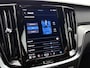 Volvo V60 2.0 T6 Plus Dark | Trekhaak | Sport Leder | 360* | Blis | Pilot