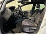 Volkswagen Golf 2.0 TSI GTI PARELMOER l PANO l CARPLAY l 220PK l ACC l 19INCH l