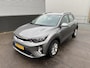 Kia Stonic 1.0 T-GDi MHEV DynamicLine Navigatie, Apple CarPlay/Android Auto, achteruitrij camera, cruise control, Start/Stop systeem