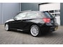 BMW 1-Serie 116i High Executive M-Sport Clima/Cruise/Stoelverwarming/Xenon/PDC/LederSportstoelen/Navi/Bluetooth/RadioAUX.USB/17"LM