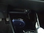 Toyota C-HR 1.8 Hybrid Style | Stoelverwarming | Stuurwielverwarming | Navigatie | Trekhaak |