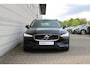 Volvo V60 B3 Automaat Essential | Lederen Interieur| Adaptieve Cruise Control| Blind Spot| Verwarmbare Voorstoelen| Verwarmbaar Stuurwiel| Verwarmbare Achterbank| Park Assist voor en achter| Parkeer Camera.